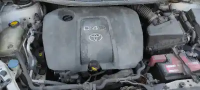 Veículo de Sucata toyota auris luna+ do ano 2008 alimentado 1ndtv