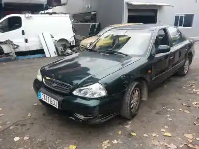 Veicolo di demolizione KIA CLARUS 1.8 CAT dell'anno 2000 alimentato 