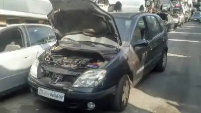 Scrapping Vehicle RENAULT MEGANE I SCENIC (JA0) 1.6 of the year 2000 powered K4M700