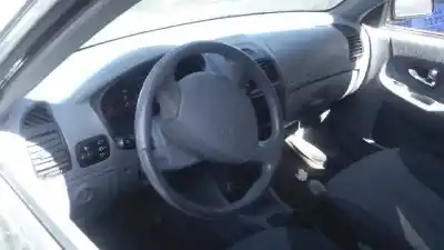 Veicolo di demolizione hyundai accent (lc) 1.5 crdi cat dell'anno 2006 alimentato d3ea