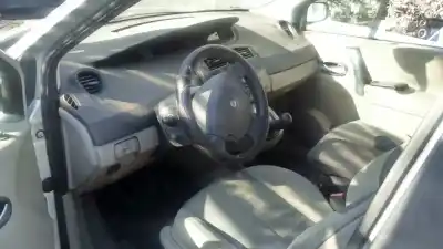 Здавання транспортного засобу renault scenic ii grand confort authentique року 2005 потужний k9k728