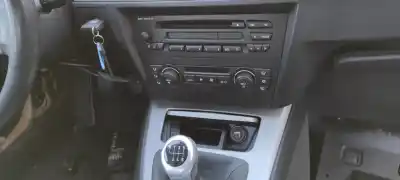 Veículo de Sucata bmw serie 3 berlina (e90) 320d do ano 2005 alimentado 204d4