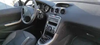 Veículo de Sucata peugeot 308 sport do ano 2008 alimentado 9hx