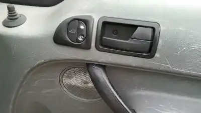 Здавання транспортного засобу ford transit connect (tc7) furgón (2006->) року 2003 потужний hcpa
