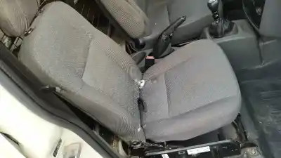Здавання транспортного засобу ford transit connect (tc7) furgón (2006->) року 2003 потужний hcpa