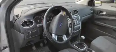 Veículo de Sucata ford focus berlina (cap) ambiente (d) do ano 2006 alimentado hwda