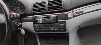 Véhicule à la ferraille bmw serie 3 berlina (e46) 320d de l'année 2002 alimenté d-204d4