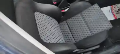 Sloopvoertuig seat leon (1m1) last edition van het jaar 2001 aangedreven azd