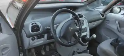 Veículo de Sucata citroen xsara picasso 1.6 hdi 90 lx plus do ano 2010 alimentado 9hx