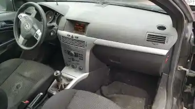 Scrapping Vehicle opel astra gtc cosmo of the year 2006 powered z16xep