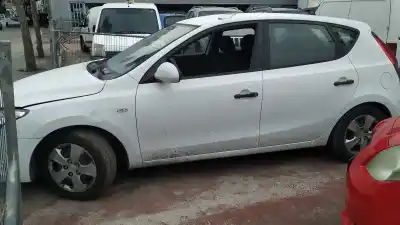 Veículo de Sucata hyundai i30 classic do ano 2007 alimentado d4fb