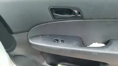 Veículo de Sucata hyundai i30 classic do ano 2007 alimentado d4fb