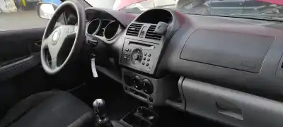 Здавання транспортного засобу suzuki ignis rm (mh) básico року 2005 потужний z13dt