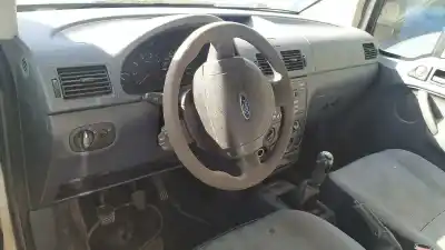 Здавання транспортного засобу ford tourneo connect (tc7) kombi b. corta (2006->) року 2007 потужний r3pa