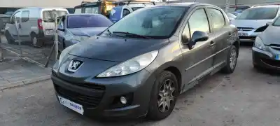 Veículo de Sucata peugeot 207 confort do ano 2011 alimentado 8hrdv4td
