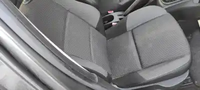 Veículo de Sucata peugeot 207 confort do ano 2011 alimentado 8hrdv4td