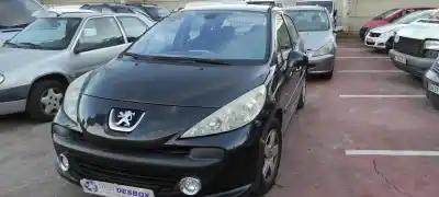 Veículo de Sucata peugeot 207 confort do ano 2008 alimentado 8fs