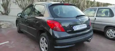 Veículo de Sucata peugeot 207 confort do ano 2008 alimentado 8fs