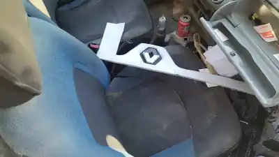 Здавання транспортного засобу renault kangoo (f/kc0) 1.5 dci diesel 65 cv / 48 kw року 2007 потужний k9kv7