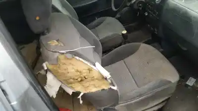 Veículo de Sucata citroen berlingo 1.9 d 600 furg. do ano 2005 alimentado wjy