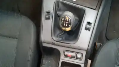 Sloopvoertuig bmw serie 3 compact (e46) 316ti van het jaar 2001 aangedreven n42b18