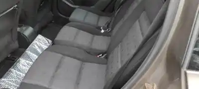 Veículo de Sucata peugeot 307 break / sw (s1) break xs do ano 2004 alimentado 9hydv6ted4