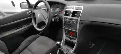 Veículo de Sucata peugeot 307 break / sw (s1) break xs do ano 2004 alimentado 9hydv6ted4