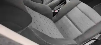 Veículo de Sucata peugeot 307 break / sw (s1) break xs do ano 2004 alimentado 9hydv6ted4