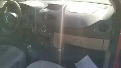 Scrapping Vehicle renault clio iii 20 aniversario of the year 2006 powered k9k766