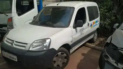 Veículo de Sucata CITROEN BERLINGO CUADRO Mixto L do ano 2007 alimentado 9HW