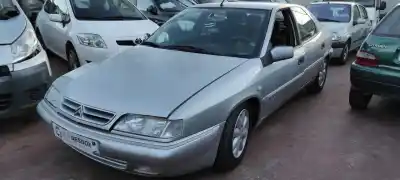 Veículo de Sucata citroen xantia berlina 1.9 td sx do ano 2003 alimentado dhx