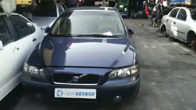 Veículo de Sucata VOLVO S60 BERLINA 2.5 20V Turbo CAT do ano 2005 alimentado B5254T2