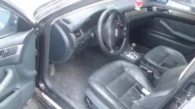 Sloopvoertuig audi a6 berlina (4b2) 2.5 tdi quattro van het jaar 2000 aangedreven ake