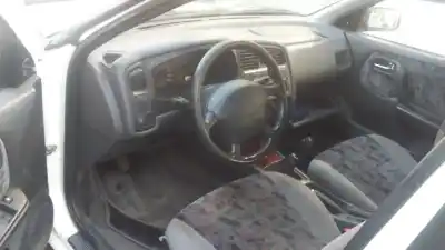 Veículo de Sucata nissan primera berlina (p11) gx do ano 1999 alimentado ga16de