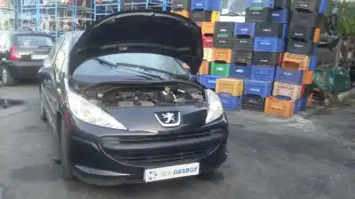 Veículo de Sucata peugeot 207 xs do ano 2007 alimentado kfvtu3a