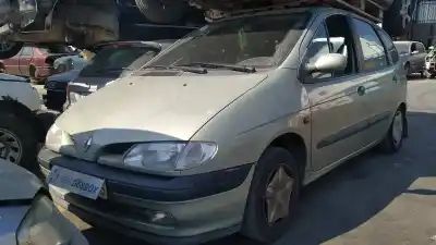 Scrapping Vehicle RENAULT MEGANE I SCENIC (JA0) 1.6e Alize of the year 1998 powered K7M