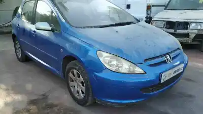 Véhicule à la ferraille PEUGEOT 307 BREAK / SW (S1) BREAK XS de l'année 2005 alimenté 9HX