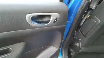 Sloopvoertuig peugeot 307 break / sw (s1) break xs van het jaar 2005 aangedreven 9hx