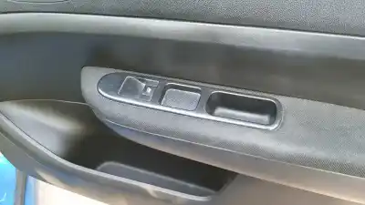 Sloopvoertuig peugeot 307 break / sw (s1) break xs van het jaar 2005 aangedreven 9hx