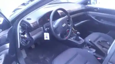 Veículo de Sucata audi a4 berlina (b5) 1.8 do ano 1997 alimentado adr