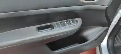 Veículo de Sucata peugeot 307 break / sw (s1) sw pack do ano 2004 alimentado 9hydv6ted4