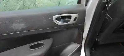 Veículo de Sucata peugeot 307 break / sw (s1) sw pack do ano 2004 alimentado 9hydv6ted4