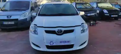 Veículo de Sucata toyota auris active do ano 2010 alimentado 1nrfe