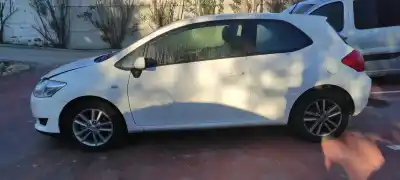 Veículo de Sucata toyota auris active do ano 2010 alimentado 1nrfe