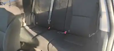 Veículo de Sucata toyota auris active do ano 2010 alimentado 1nrfe