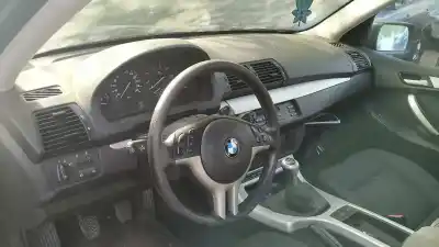 Veicolo di demolizione bmw x5 (e53) 3.0i dell'anno 2002 alimentato m54