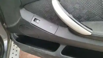 Veicolo di demolizione bmw x5 (e53) 3.0i dell'anno 2002 alimentato m54