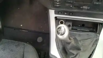 Veicolo di demolizione bmw x5 (e53) 3.0i dell'anno 2002 alimentato m54