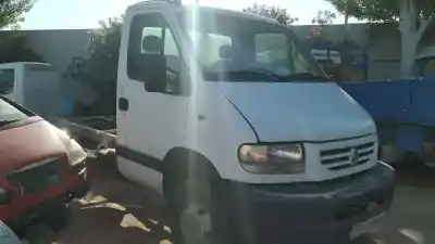 Vehicul casat RENAULT MASCOTT 2.8 Diesel al anului 2004 alimentat S9W