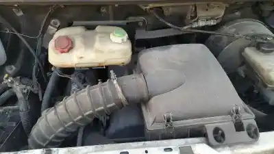 Sloopvoertuig renault mascott 2.8 diesel van het jaar 2004 aangedreven s9w